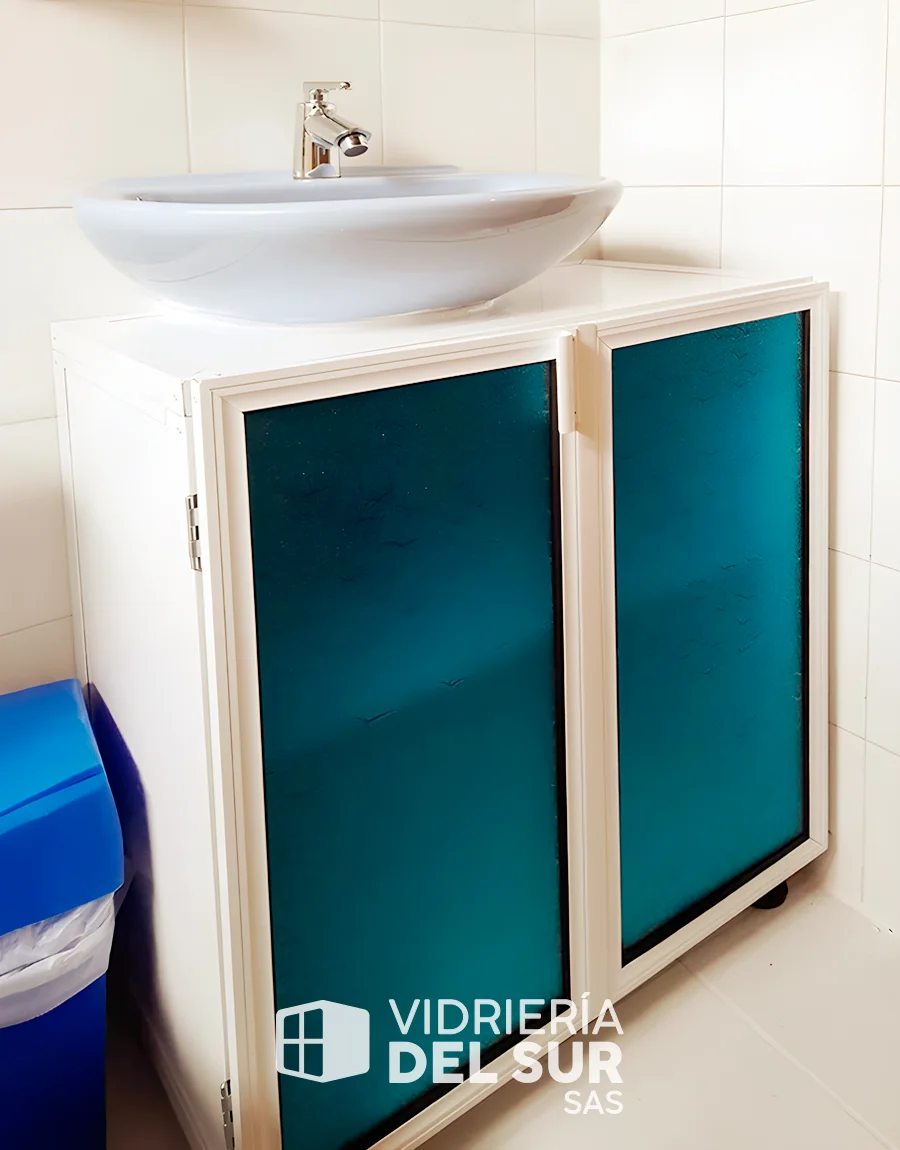 Gabinete bajo para baño