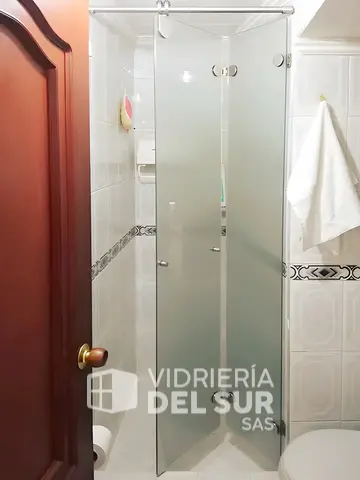 División para baño plegable